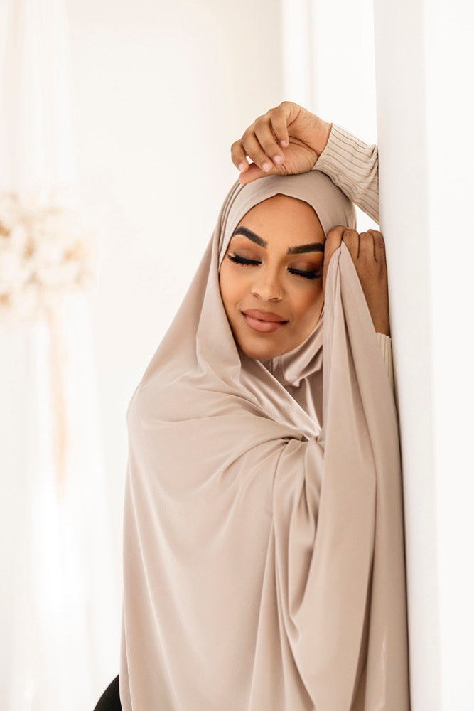 Noor Rose Latte