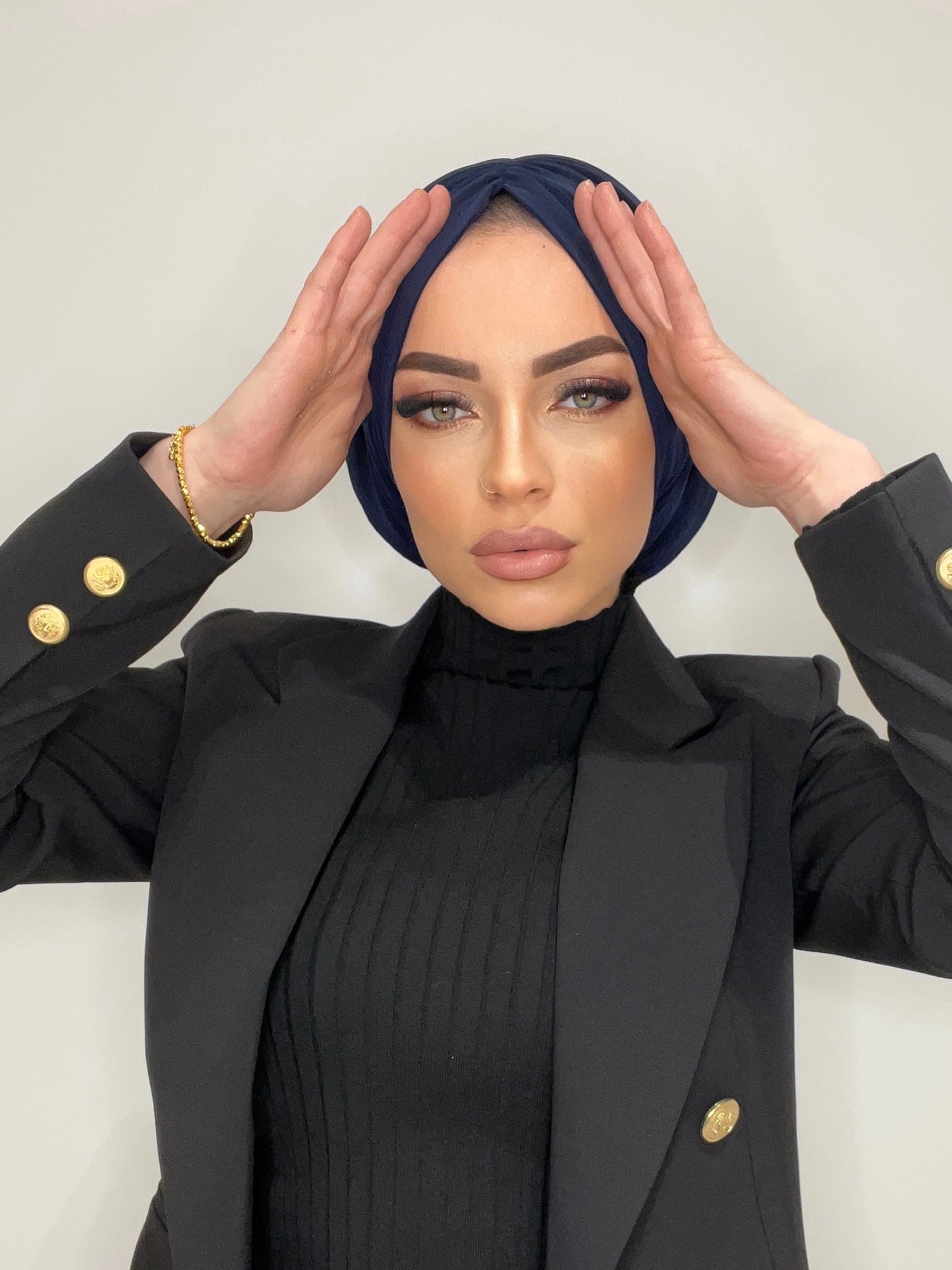 Mila Dark Blue
