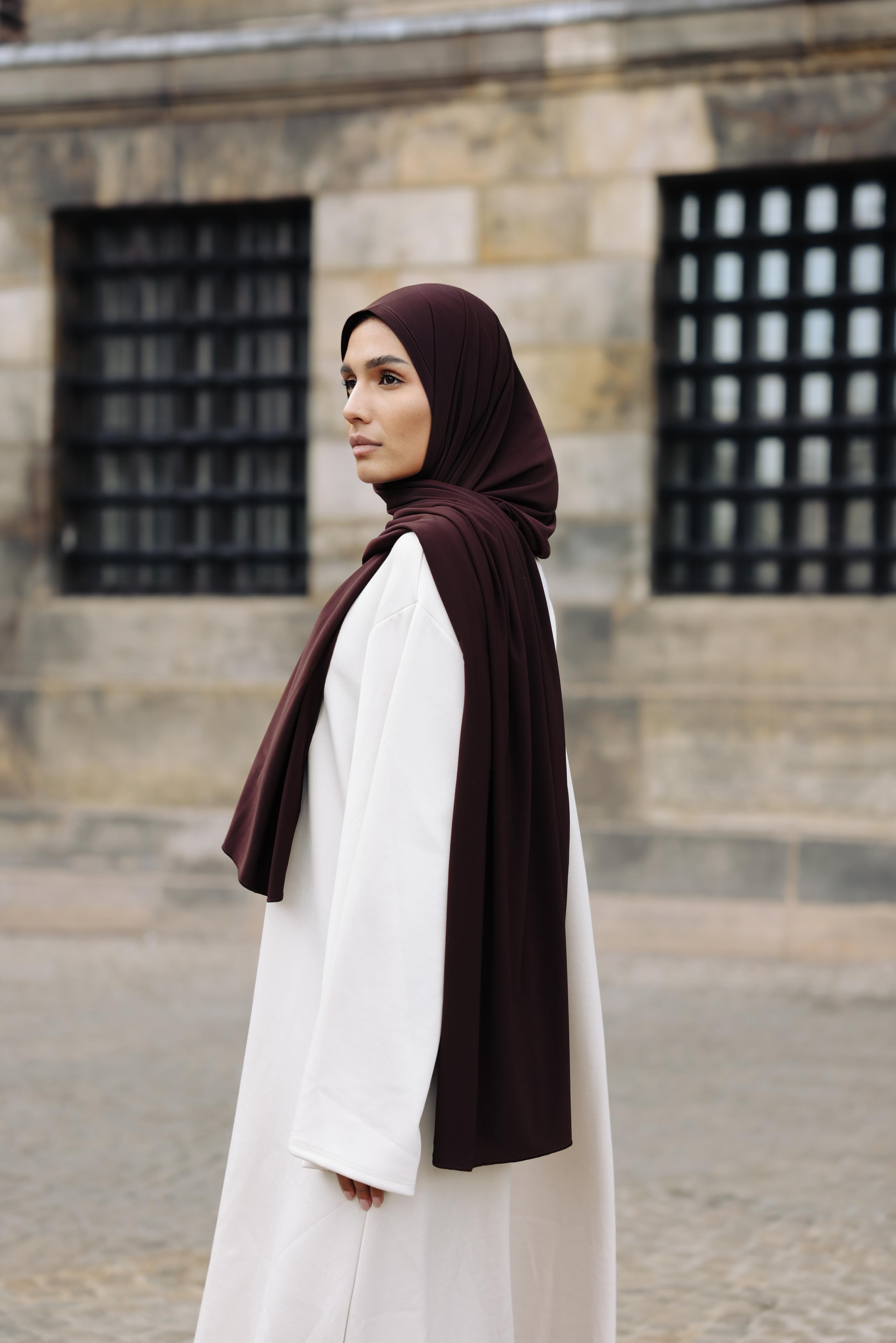 Noor Rose Deepbrown